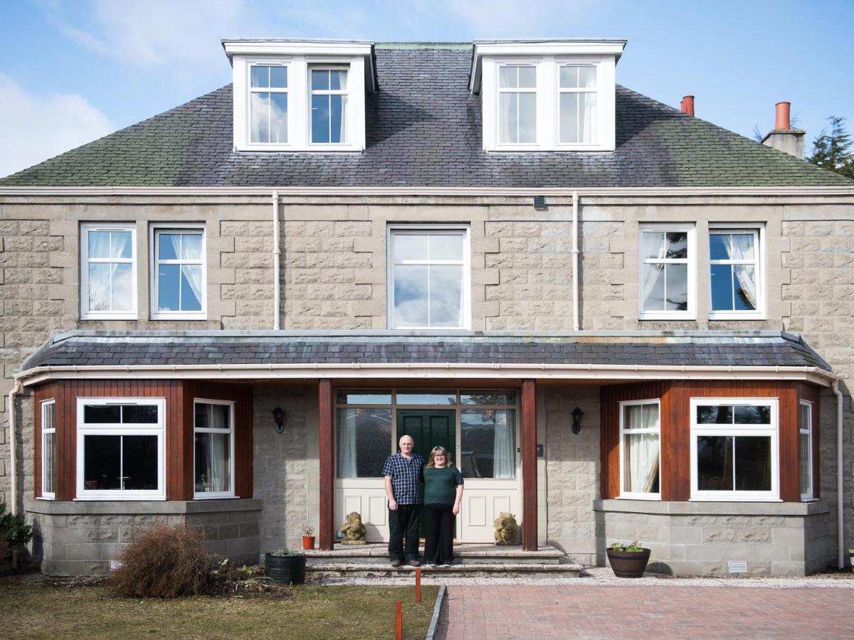 เดอะ สปีย์ Bed & Breakfast Grantown-on-Spey ภายนอก รูปภาพ