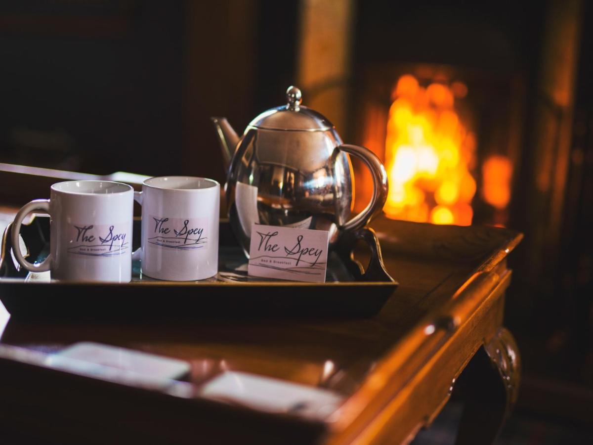 เดอะ สปีย์ Bed & Breakfast Grantown-on-Spey ภายนอก รูปภาพ