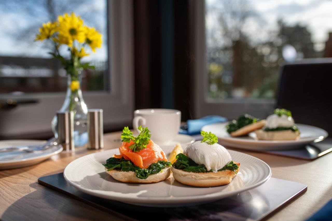 เดอะ สปีย์ Bed & Breakfast Grantown-on-Spey ภายนอก รูปภาพ
