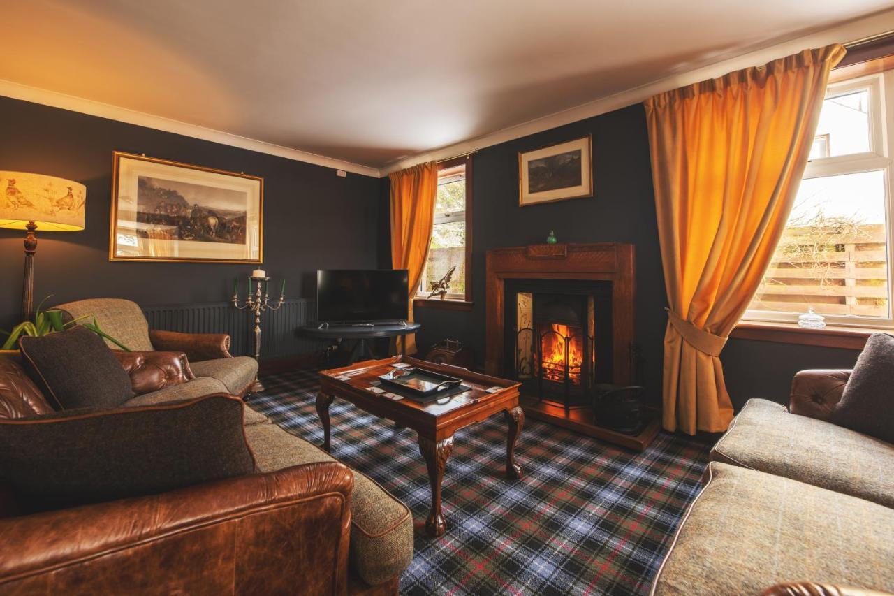 เดอะ สปีย์ Bed & Breakfast Grantown-on-Spey ภายนอก รูปภาพ